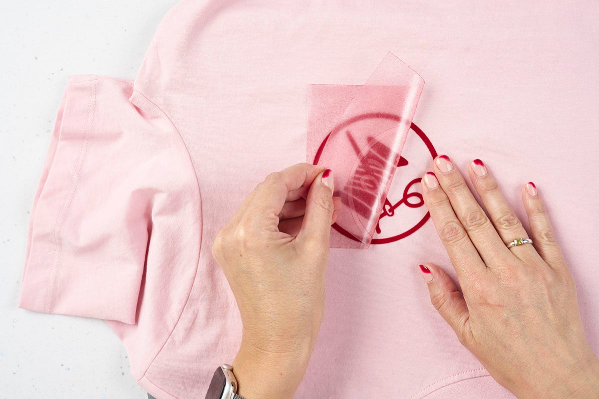 Cricut t-shirt project: using the easy press step 5