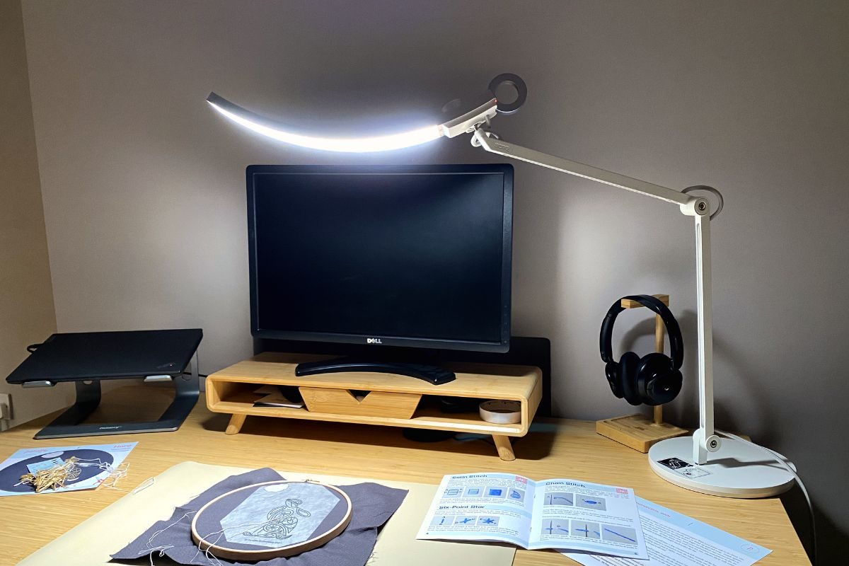 BenQ e-readers Desk Lamp header