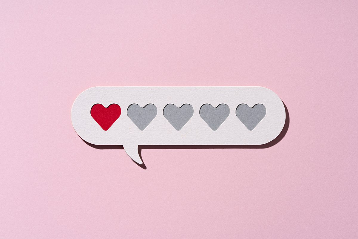 A speech bubble with one red heart to represent a low rating